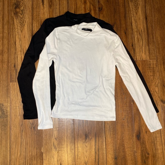 Turtleneck Combo - Picture 3 of 3